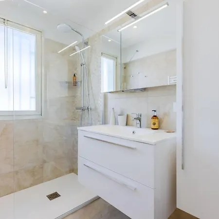 Apartamento Stylish 1-bedroom Close To Beaches *